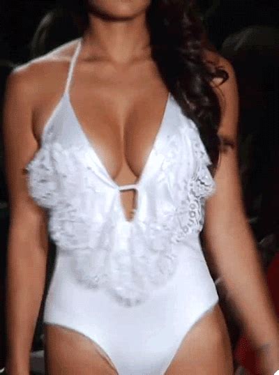 Asian Swimsuit Catwalk Jiggling Boobs Picture Ebaums World