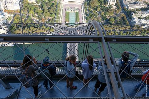 Billet Sommet Par Ascenseur La Tour Eiffel Officiel