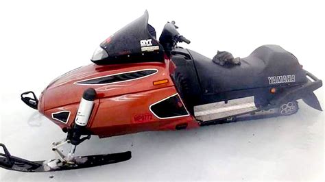 1996 Yamaha Vmax 600 Dennis Kirk Sled Build