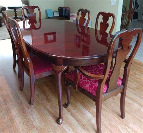 Thomasville Queen Anne Dining Room Set W Extra Leaf H L