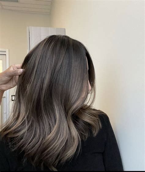 Pin By Motelier On Hair And Beauty Ash Brown Hair Balayage Ash Hair