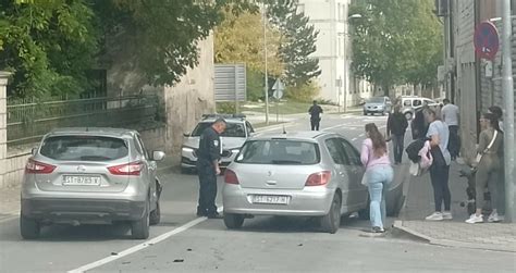 Slobodna Dalmacija Te Ka Nesre A U Zagori Vozilom S Dvoje Djece