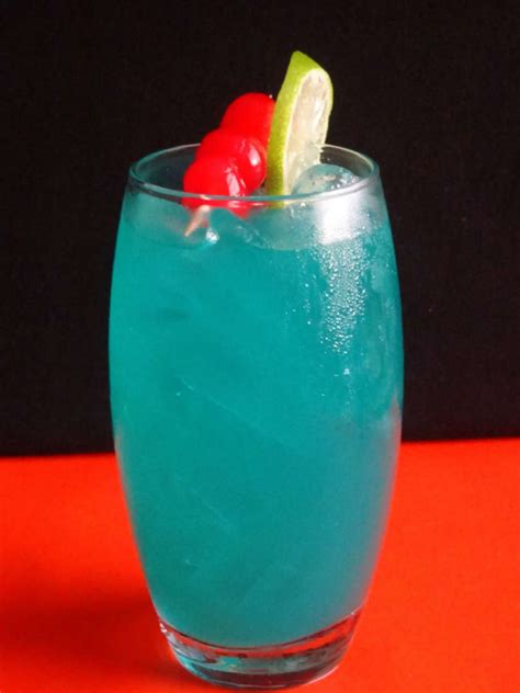 Blue Lagoon Cocktail Blue Lagoon Drink Recipe Felicity Plus