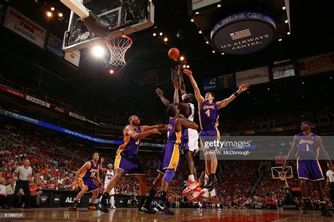 NBA Playoffs, Phoenix Suns Tim Thomas in action, taking shot vs Los ...