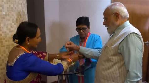 Raksha Bandhan With Pm Modi Arya Samaj South Africa President And Member Of Indian Community