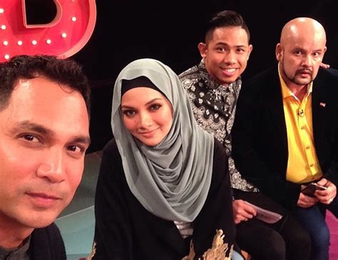 Hans Isaac Elak Bertentang Mata Dengan Neelofa