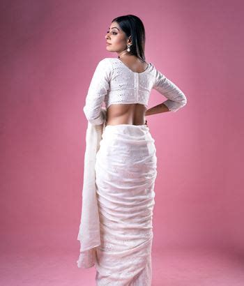 Sini Shetty Latest Hot Pics And Photos Gallery