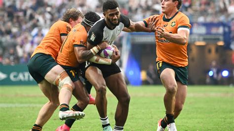 Wallabies Great Hooper Beats Nerves To Make Winning Sevens Debut