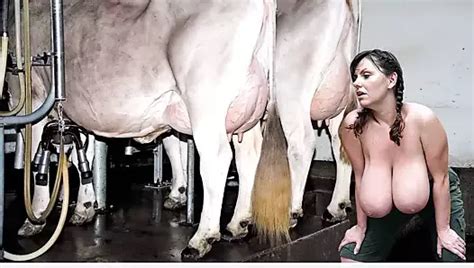 Sucking My Breast And Drinking Milk From My Big Tits Amateur Amateur Porn XHamster