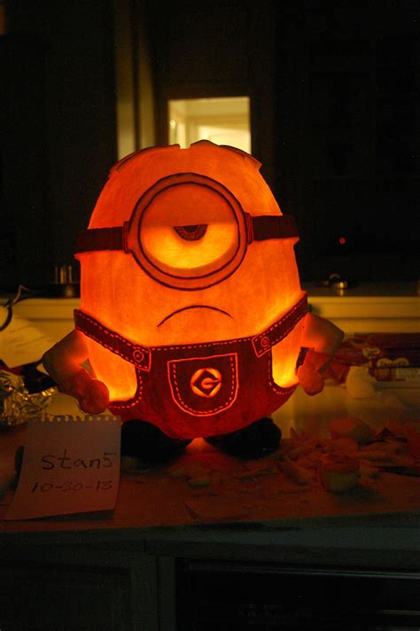 Minion O Lantern Minion Pumpkin Halloween Pumpkins Carvings