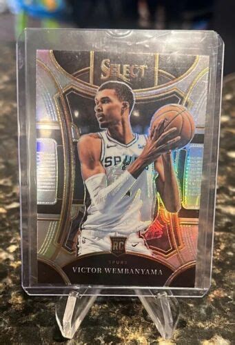 2023 Panini Select Mezzanine Level Silver Prizm Victor Wembanyama 311