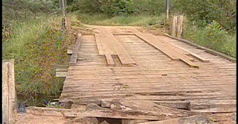 G1 Ponte Danificada Prejudica Moradores Do Bairro Pescaria Em