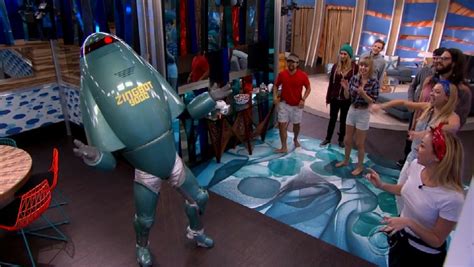 Big Brother 17 Recap Episode 28 Zingbot Returns And Steve Gets On Vanessas Bad Side Big