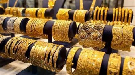 Gold Prices In Pakistan Decline Due To Intl Rate Drop