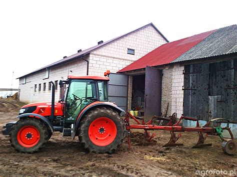 Foto Ciagnik Kubota M Fraugde Id Galeria Rolnicza