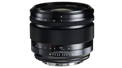 Компания Cosina представила свой первый объектив для байонета Canon RF ...