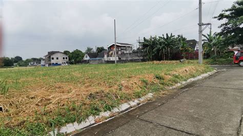 LOT FOR SALE LAGUNA BELAIR 4 STA ROSA CITY LAGUNA Property For