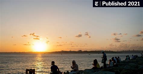 Can U.S. Travelers Go To Europe? Here's What to Know - The New York Times