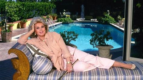 Almanacco Di Oggi Luned Dicembre Addio A Zsa Zsa Gabor Alla