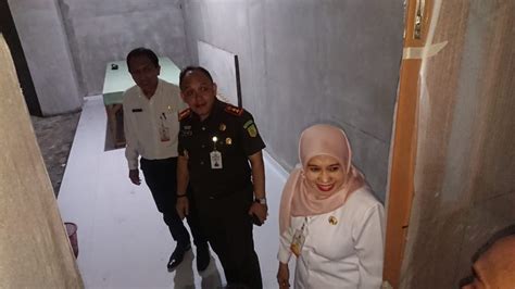 Pembangunan Gedung Rawat Jalan Terpadu Rsud Ibnu Sina Tahap I Senilai