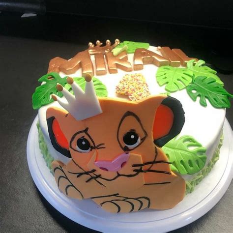 Gâteau anniversaire Roi Lion