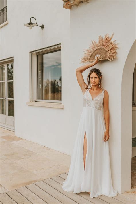 Comment Accessoiriser Une Robe De Mariée Avec Des Chaussures Plates