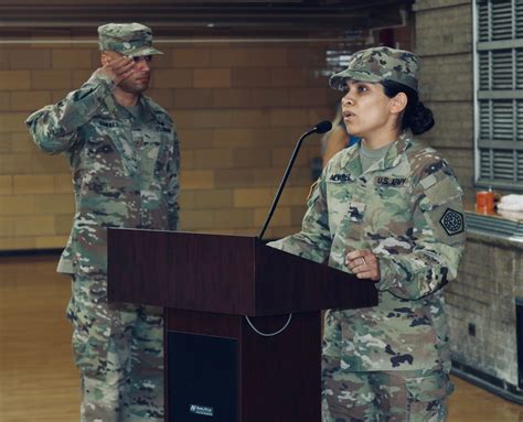 Dvids News Illinois National Guard S Th Sustainment Brigade Gets