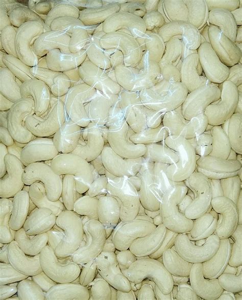 Grade W Cashew Nut Pack Size Kg Kg At Rs Kilogram In