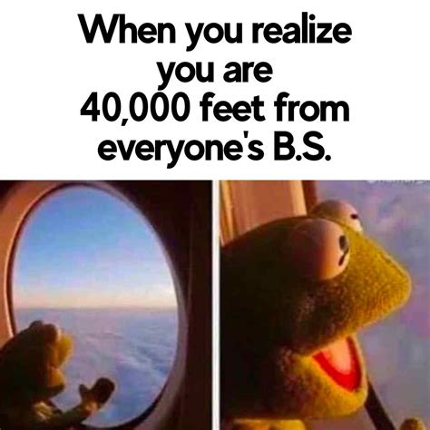 Memetravel Feet