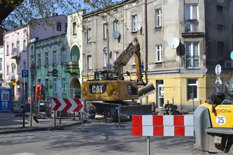 Sosnowiec Trwa remont torowiska na ulicy Małachowskiego Są drobne