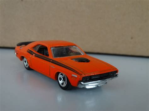 71 Dodge Challenger Laranja Hot Wheels 2011 164 Loose Mercado Livre