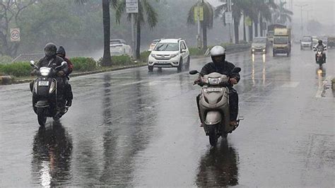 India Weather Update Imd Predicts Light To Moderate Rainfall Over Kerala Tamil Nadu Andhra