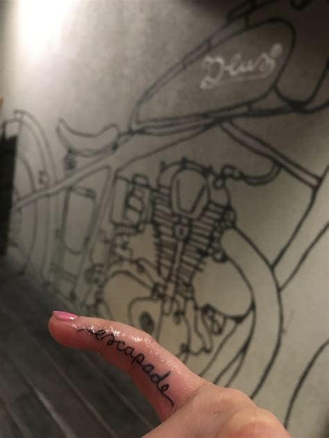 Model Terkini Deus Ex Machina Tattoo
