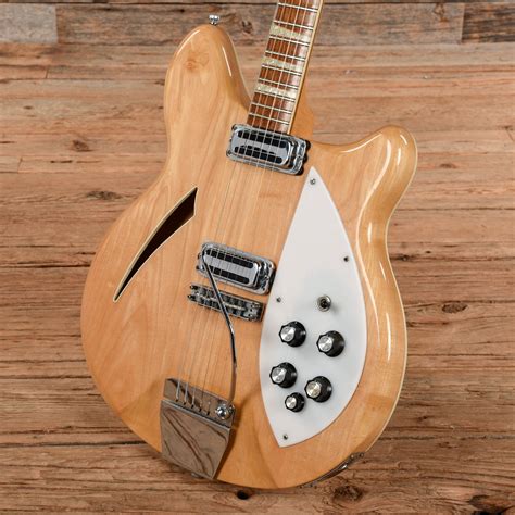 Rickenbacker 365 Mapleglo 1967 Chicago Music Exchange