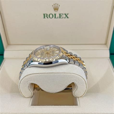 Rolex Datejust 36 Champagne PM Fluted 126233 Unworn Watch