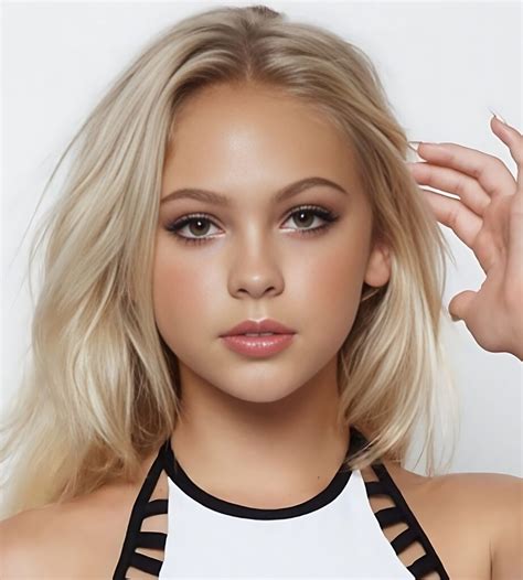 Jordyn Jones Actress Height Weight Wikipedia Age Biography Videos And More School Trang Dai