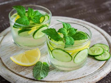 Detox Wasser Mit Gurke Zitrone Und Minze Lowcarbrezepte Org