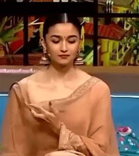 Alia Iconic Video Which Will Make Anyone Jerk To Her🥵uff Look At How