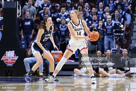 Uconn Huskies Forward Dorka Juhasz And Villanova Wildcats Forward News Photo Getty Images