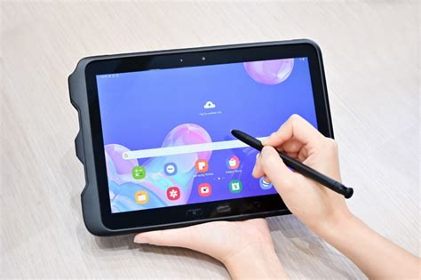 Samsung Pr Sente La Nouvelle Galaxy Tab Active Pro Robuste Elle Est