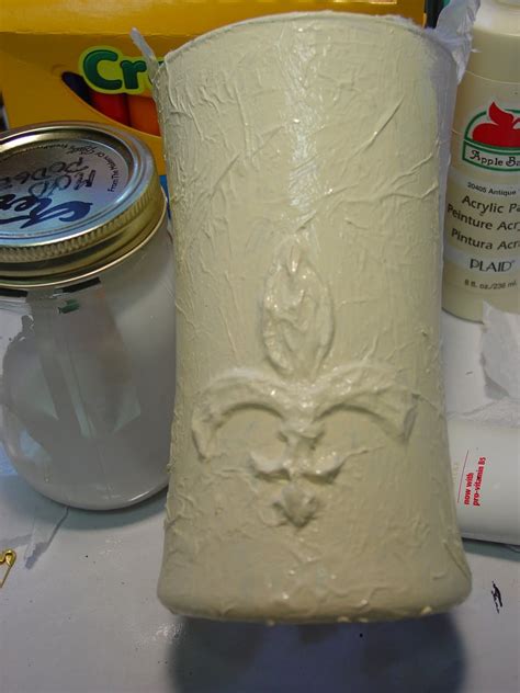 Make The Best Of Things D Effect With Hot Glue