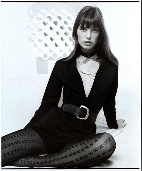 Jane Birkin 分享聖誕節傳統：從saint Laurent 西裝到麵條項鍊 Vogue Hong Kong