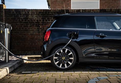 Sytner Mini On Linkedin Powered By A Zippy Electric Motor The Mini