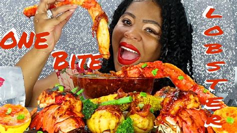 Asmr Seafood Boil L Giant Deshelled King Crab Lobster Tail Bloves