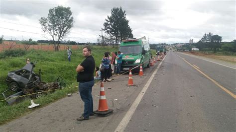 Motorista morre ao colidir Gol contra caminhão na BR 476 Tribuna do