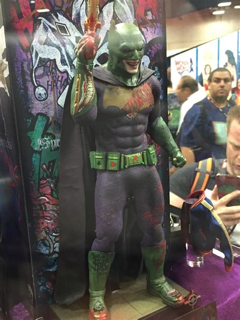 Sdcc Joker Hot Toys Figure May Have Revealed A Suicide Squad Spoiler Plus Its Cosbaby Lineup