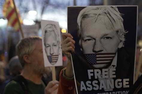 Klar The First Amendment Odyssey Of Julian Assange Vermont Daily