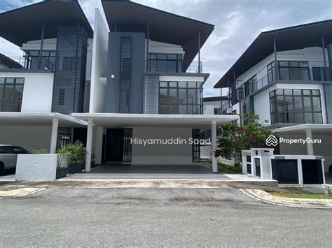 Augusta Precinct Putrajaya Putrajaya Bedrooms Sqft