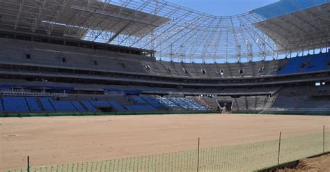 Grêmio inicia plantio do gramado da Arena Futebol UOL Esporte