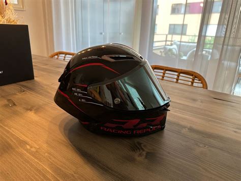 AGV Integralhelm Pista GP RR Grösse MS NEUWERTIG Kaufen auf Ricardo